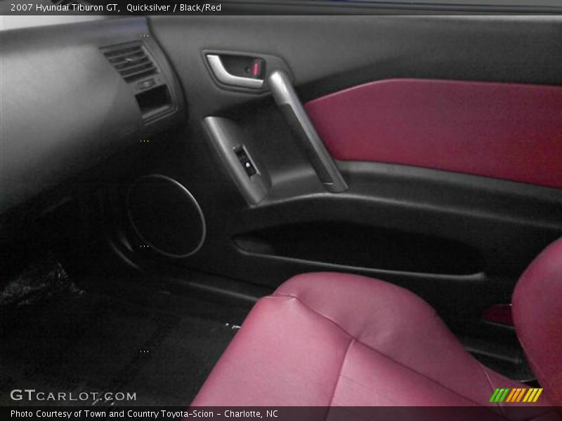 Quicksilver / Black/Red 2007 Hyundai Tiburon GT