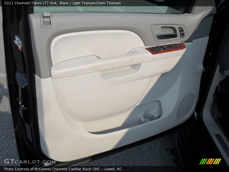 Black / Light Titanium/Dark Titanium 2011 Chevrolet Tahoe LTZ 4x4