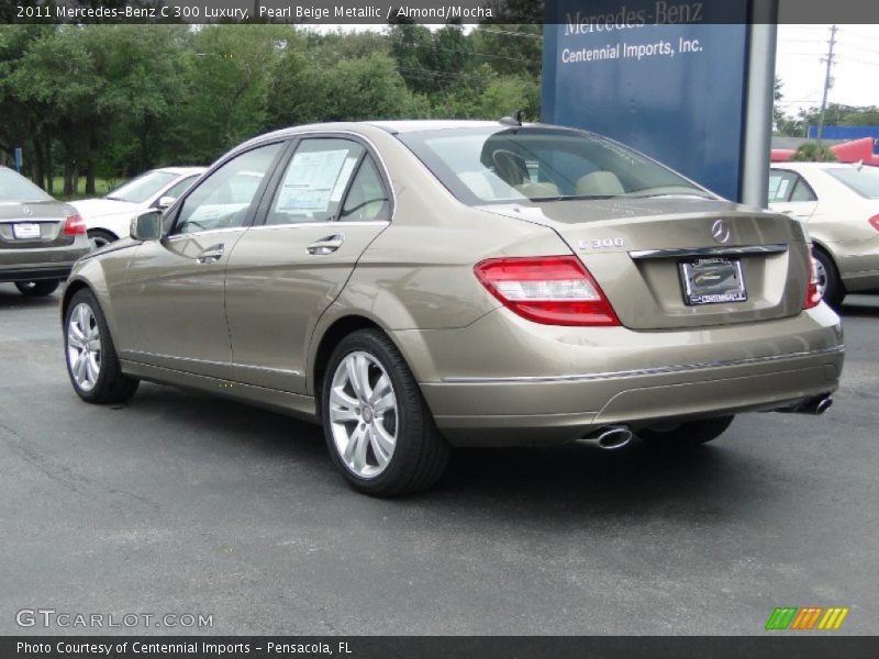 Pearl Beige Metallic / Almond/Mocha 2011 Mercedes-Benz C 300 Luxury