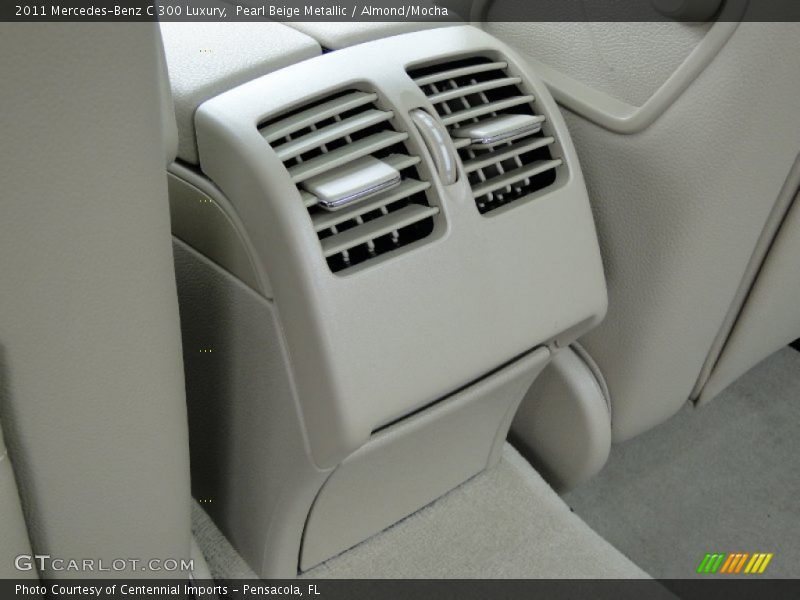 Pearl Beige Metallic / Almond/Mocha 2011 Mercedes-Benz C 300 Luxury