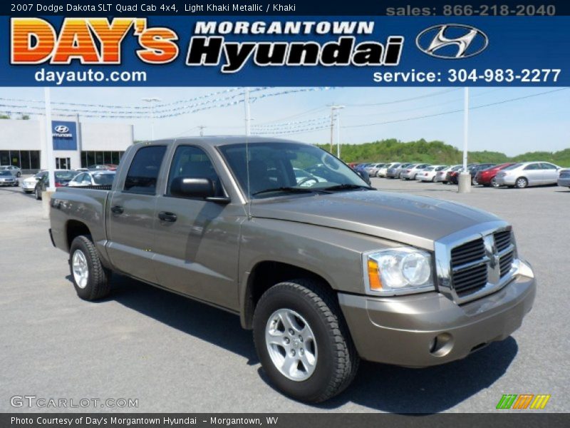Light Khaki Metallic / Khaki 2007 Dodge Dakota SLT Quad Cab 4x4