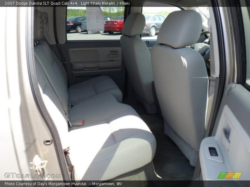 Light Khaki Metallic / Khaki 2007 Dodge Dakota SLT Quad Cab 4x4