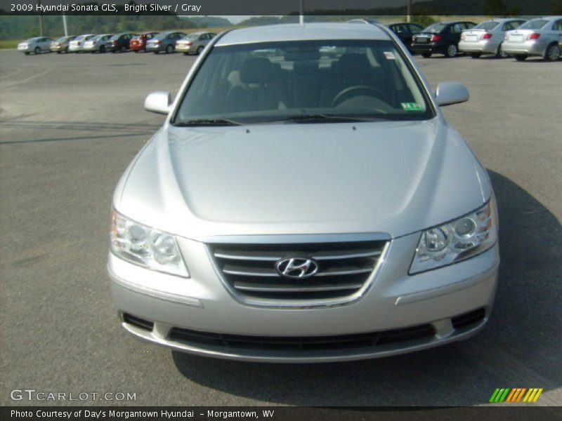 Bright Silver / Gray 2009 Hyundai Sonata GLS