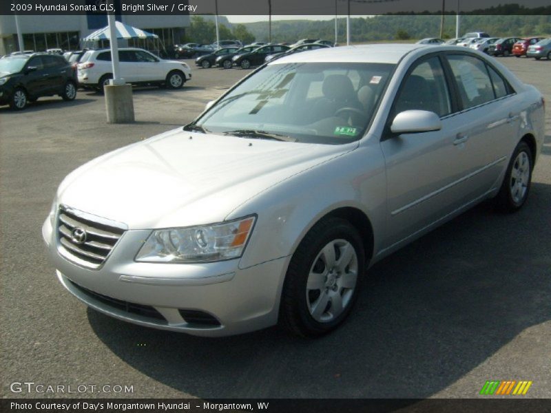 Bright Silver / Gray 2009 Hyundai Sonata GLS