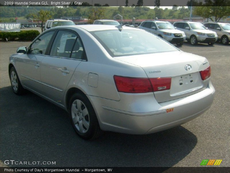 Bright Silver / Gray 2009 Hyundai Sonata GLS