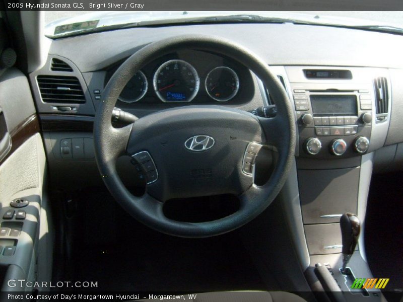 Bright Silver / Gray 2009 Hyundai Sonata GLS