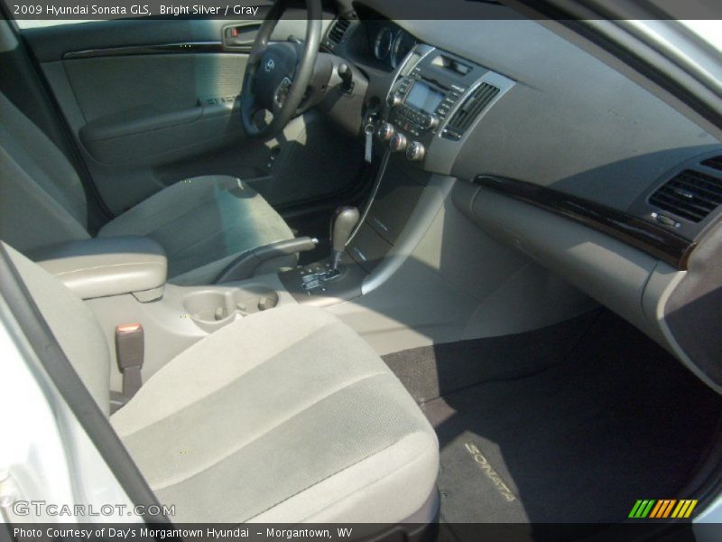 Bright Silver / Gray 2009 Hyundai Sonata GLS