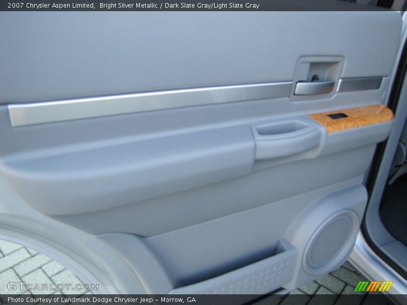 Bright Silver Metallic / Dark Slate Gray/Light Slate Gray 2007 Chrysler Aspen Limited