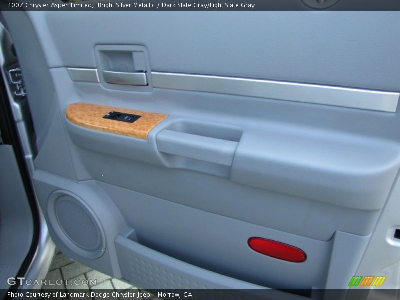 Bright Silver Metallic / Dark Slate Gray/Light Slate Gray 2007 Chrysler Aspen Limited
