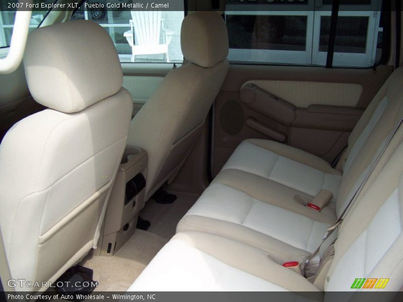 Pueblo Gold Metallic / Camel 2007 Ford Explorer XLT