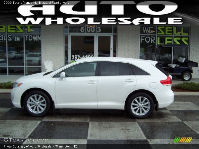 Blizzard Pearl / Ivory 2009 Toyota Venza I4