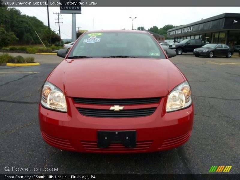 Victory Red / Gray 2009 Chevrolet Cobalt LS Coupe