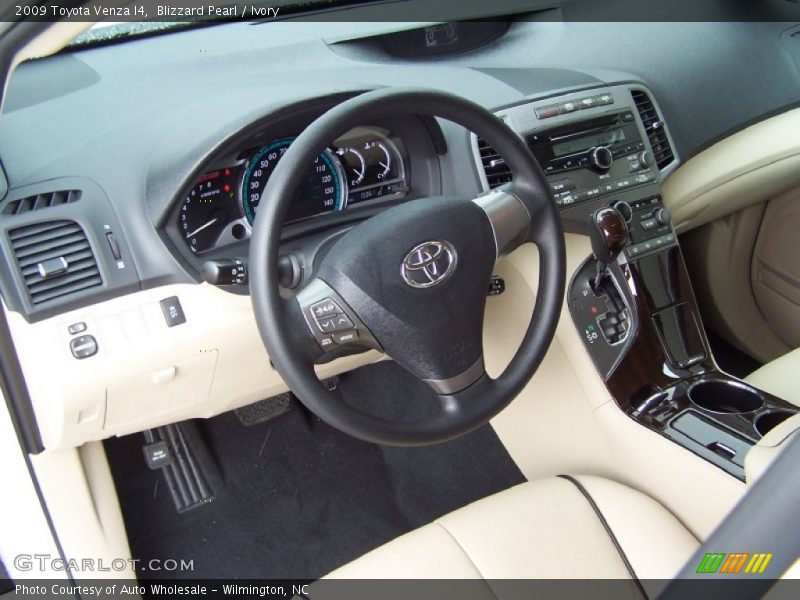 Blizzard Pearl / Ivory 2009 Toyota Venza I4