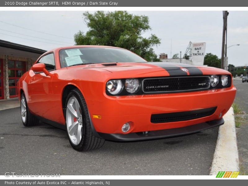 Front 3/4 View of 2010 Challenger SRT8