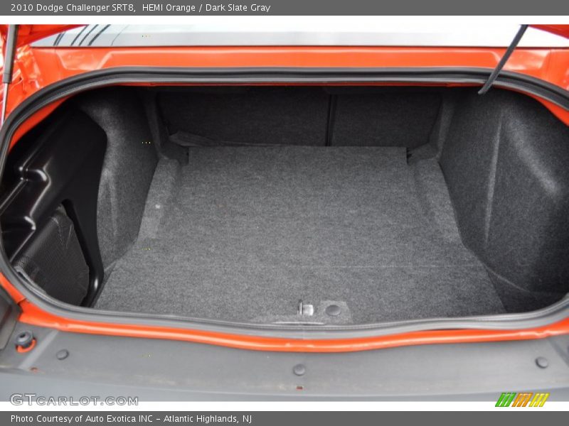  2010 Challenger SRT8 Trunk