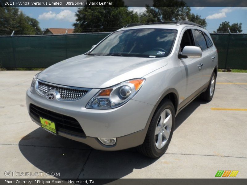 Ultra Silver / Black Leather 2011 Hyundai Veracruz Limited