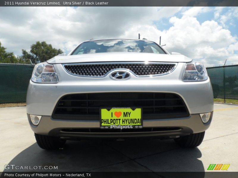 Ultra Silver / Black Leather 2011 Hyundai Veracruz Limited