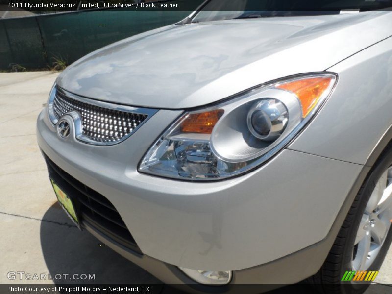 Ultra Silver / Black Leather 2011 Hyundai Veracruz Limited