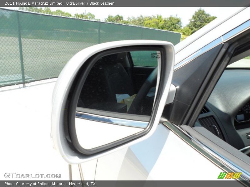 Ultra Silver / Black Leather 2011 Hyundai Veracruz Limited