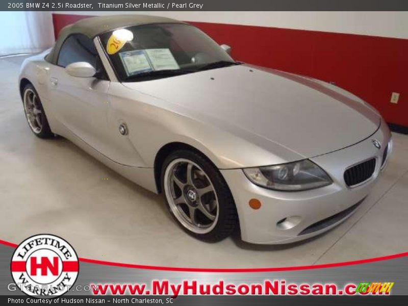 Titanium Silver Metallic / Pearl Grey 2005 BMW Z4 2.5i Roadster