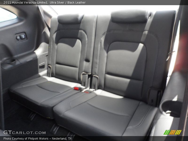 Ultra Silver / Black Leather 2011 Hyundai Veracruz Limited