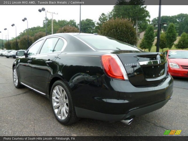 Tuxedo Black Metallic / Cashmere 2011 Lincoln MKS AWD