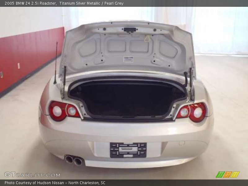 Titanium Silver Metallic / Pearl Grey 2005 BMW Z4 2.5i Roadster