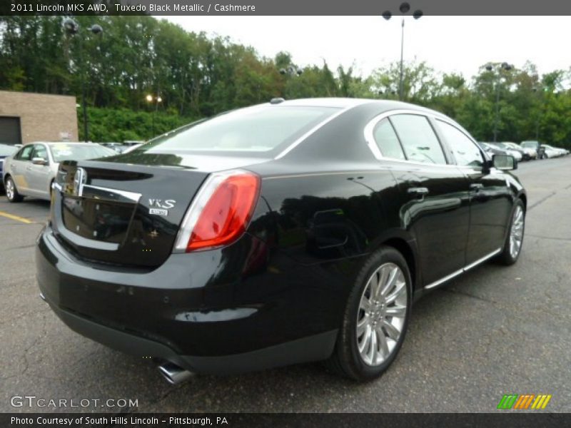 Tuxedo Black Metallic / Cashmere 2011 Lincoln MKS AWD