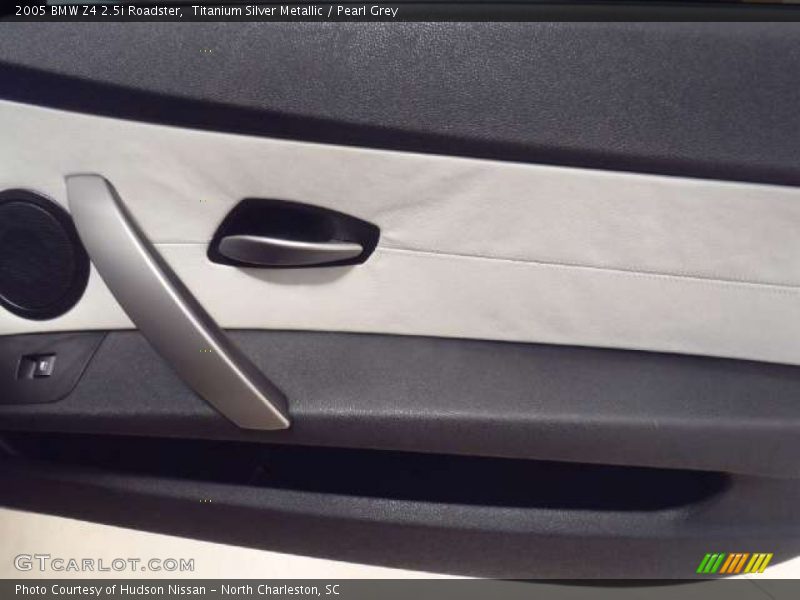 Titanium Silver Metallic / Pearl Grey 2005 BMW Z4 2.5i Roadster