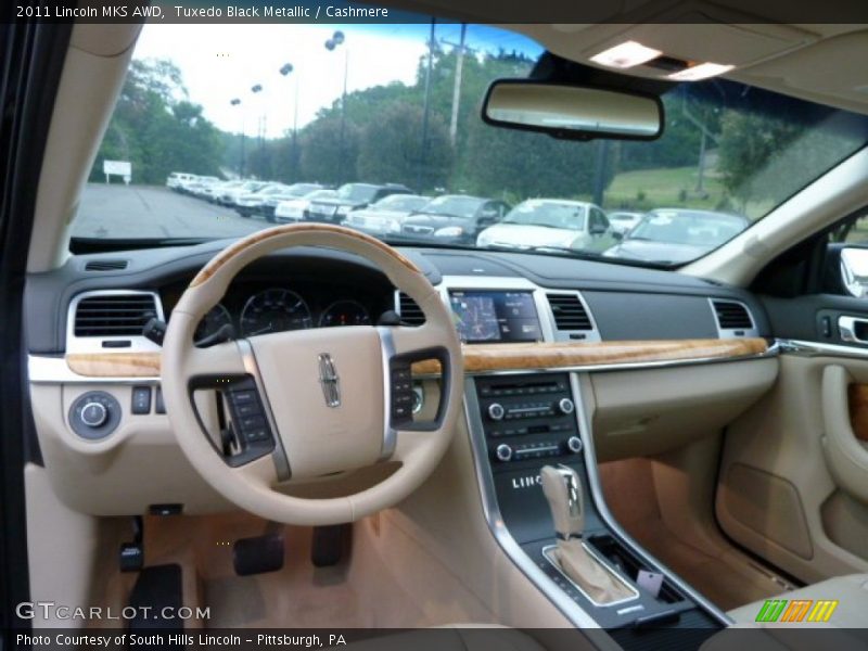 Tuxedo Black Metallic / Cashmere 2011 Lincoln MKS AWD