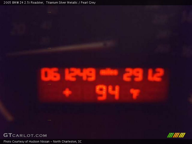 Titanium Silver Metallic / Pearl Grey 2005 BMW Z4 2.5i Roadster