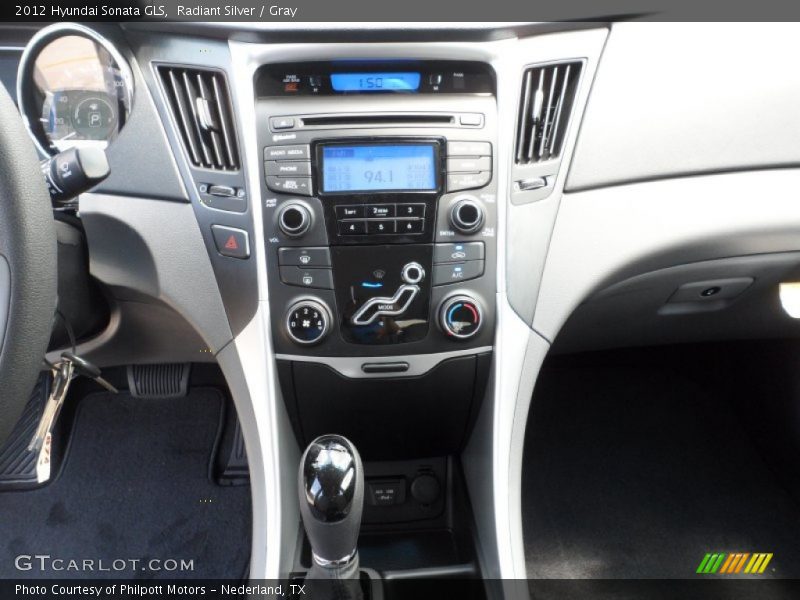 Radiant Silver / Gray 2012 Hyundai Sonata GLS