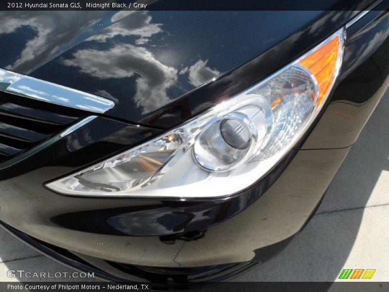 Midnight Black / Gray 2012 Hyundai Sonata GLS