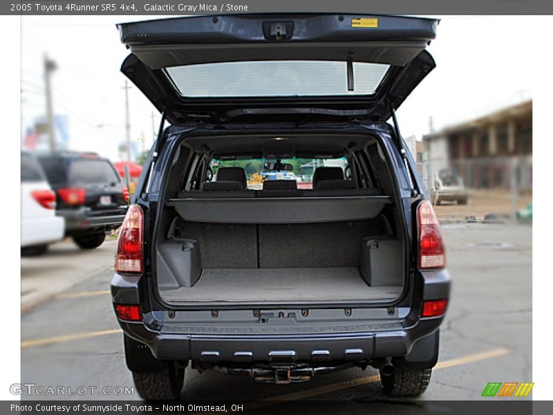 Galactic Gray Mica / Stone 2005 Toyota 4Runner SR5 4x4