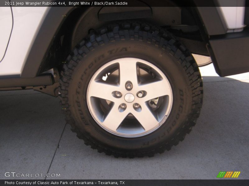 Bright White / Black/Dark Saddle 2011 Jeep Wrangler Rubicon 4x4