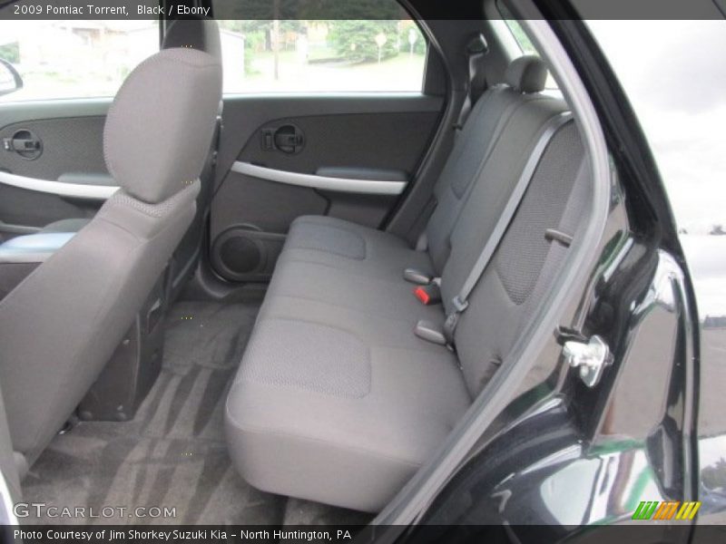  2009 Torrent  Ebony Interior