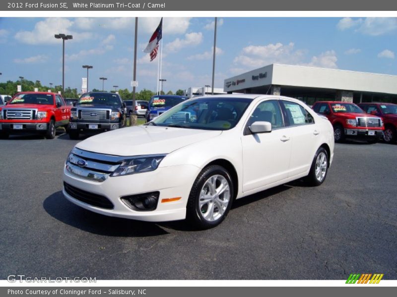 White Platinum Tri-Coat / Camel 2012 Ford Fusion SE
