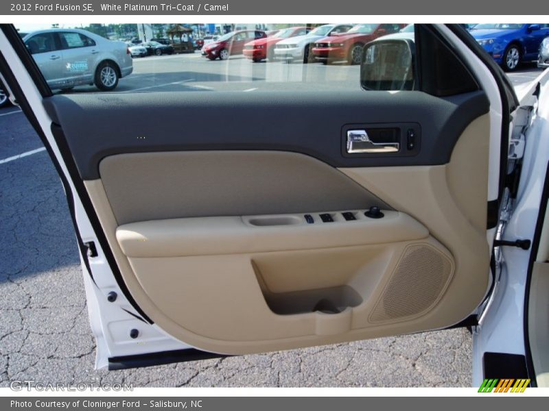White Platinum Tri-Coat / Camel 2012 Ford Fusion SE