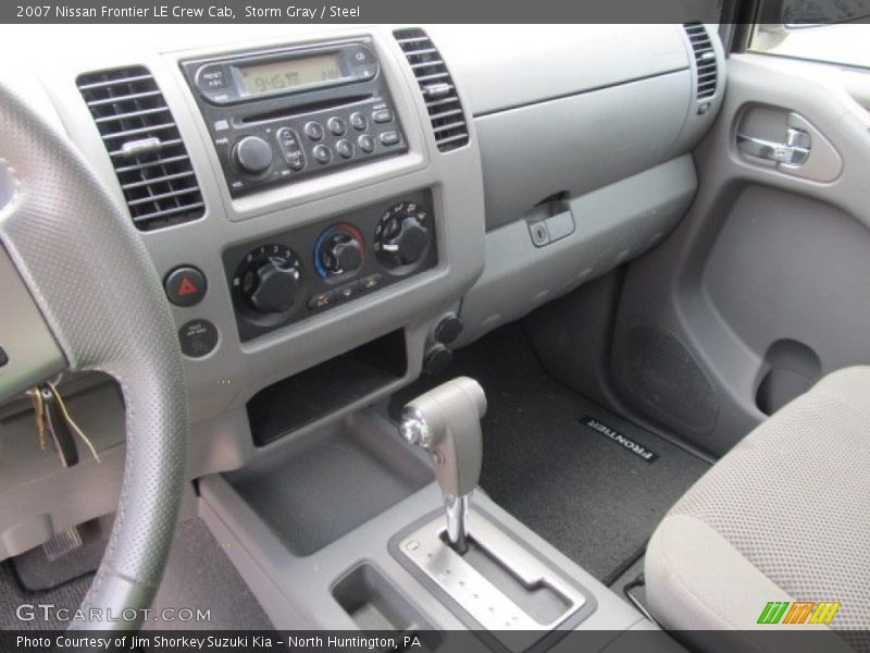 Storm Gray / Steel 2007 Nissan Frontier LE Crew Cab