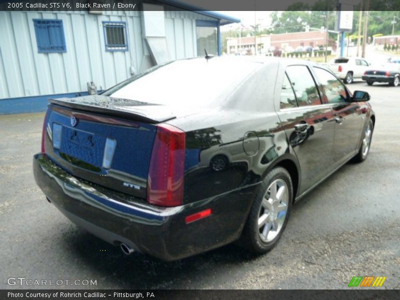 Black Raven / Ebony 2005 Cadillac STS V6