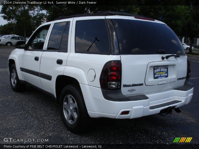 Summit White / Dark Pewter 2004 Chevrolet TrailBlazer LS 4x4