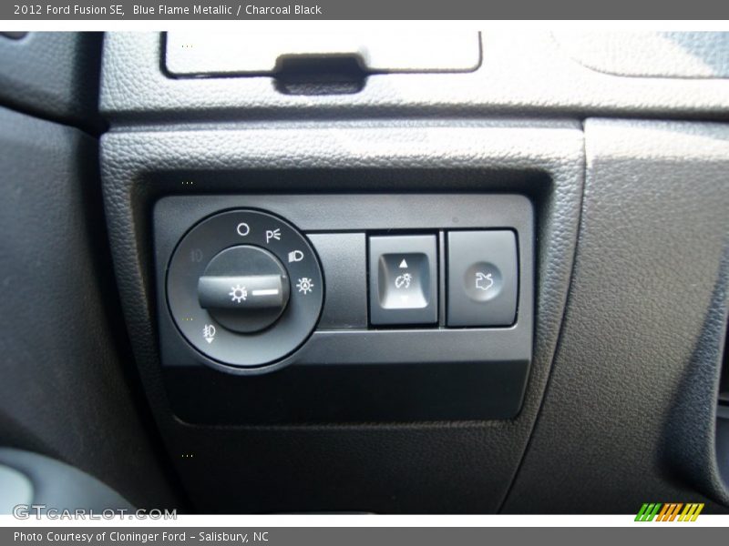 Blue Flame Metallic / Charcoal Black 2012 Ford Fusion SE