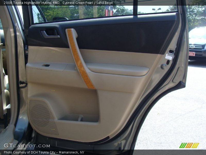 Door Panel of 2008 Highlander Hybrid 4WD