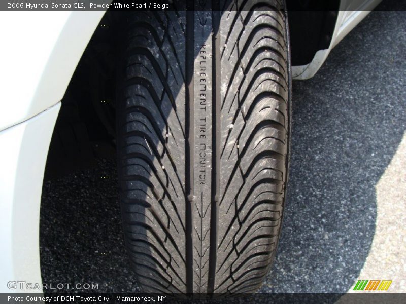 Powder White Pearl / Beige 2006 Hyundai Sonata GLS