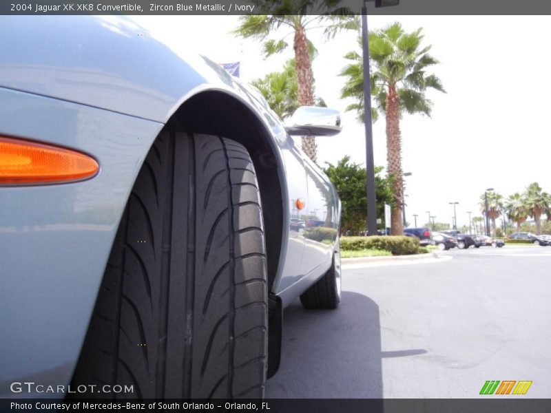 Zircon Blue Metallic / Ivory 2004 Jaguar XK XK8 Convertible