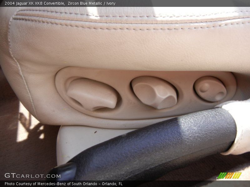 Zircon Blue Metallic / Ivory 2004 Jaguar XK XK8 Convertible