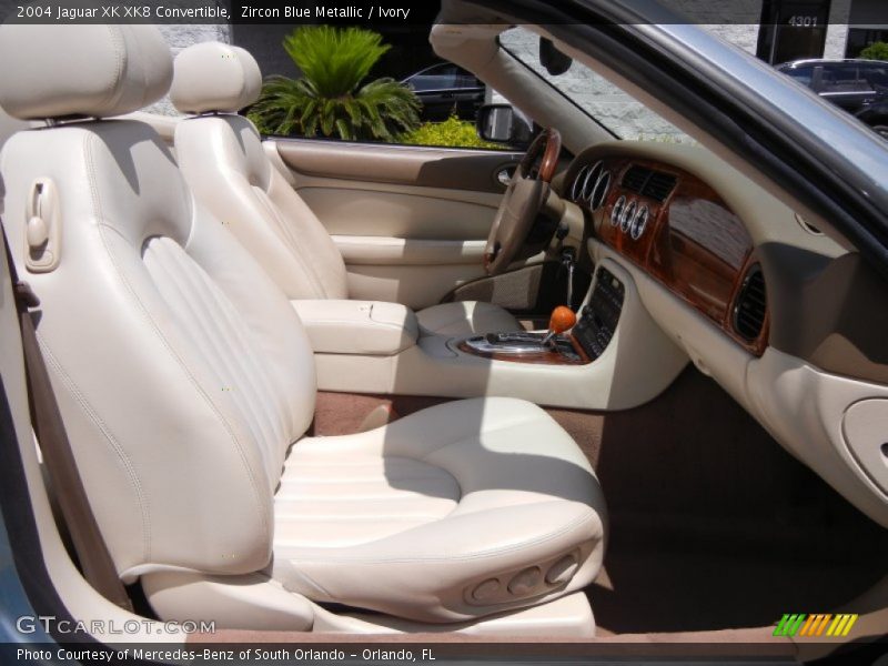  2004 XK XK8 Convertible Ivory Interior