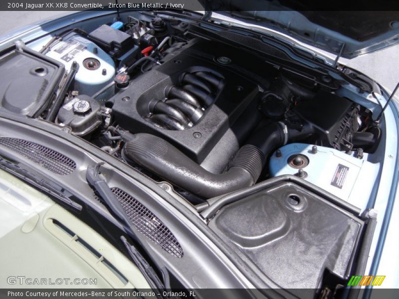  2004 XK XK8 Convertible Engine - 4.2 Liter DOHC 32-Valve V8