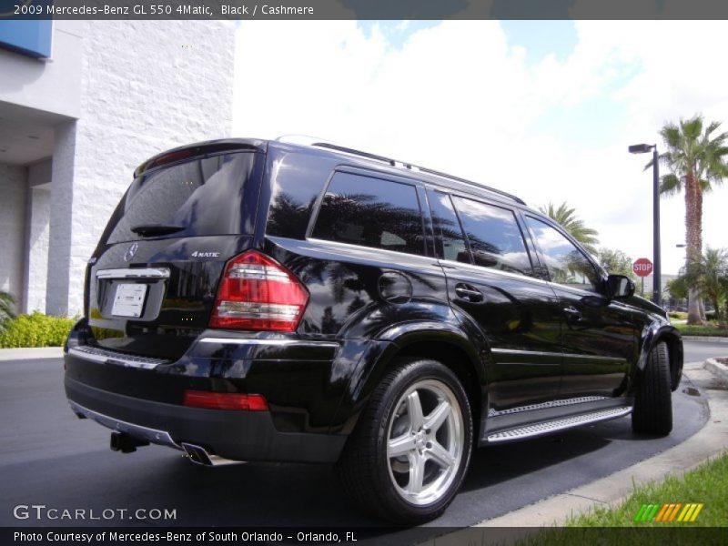 Black / Cashmere 2009 Mercedes-Benz GL 550 4Matic