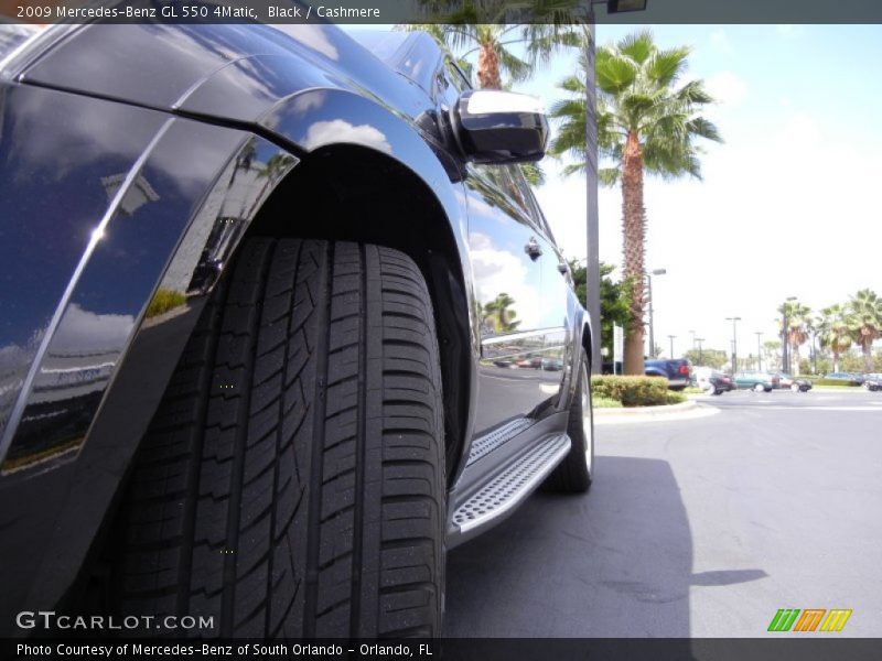 Black / Cashmere 2009 Mercedes-Benz GL 550 4Matic